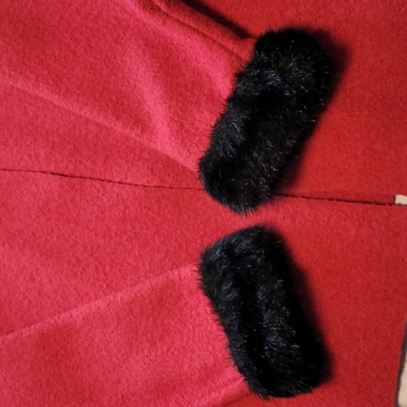 Carole Little vintage wool jacket red faux  fur cuffs and collar - Picture 6 of 11